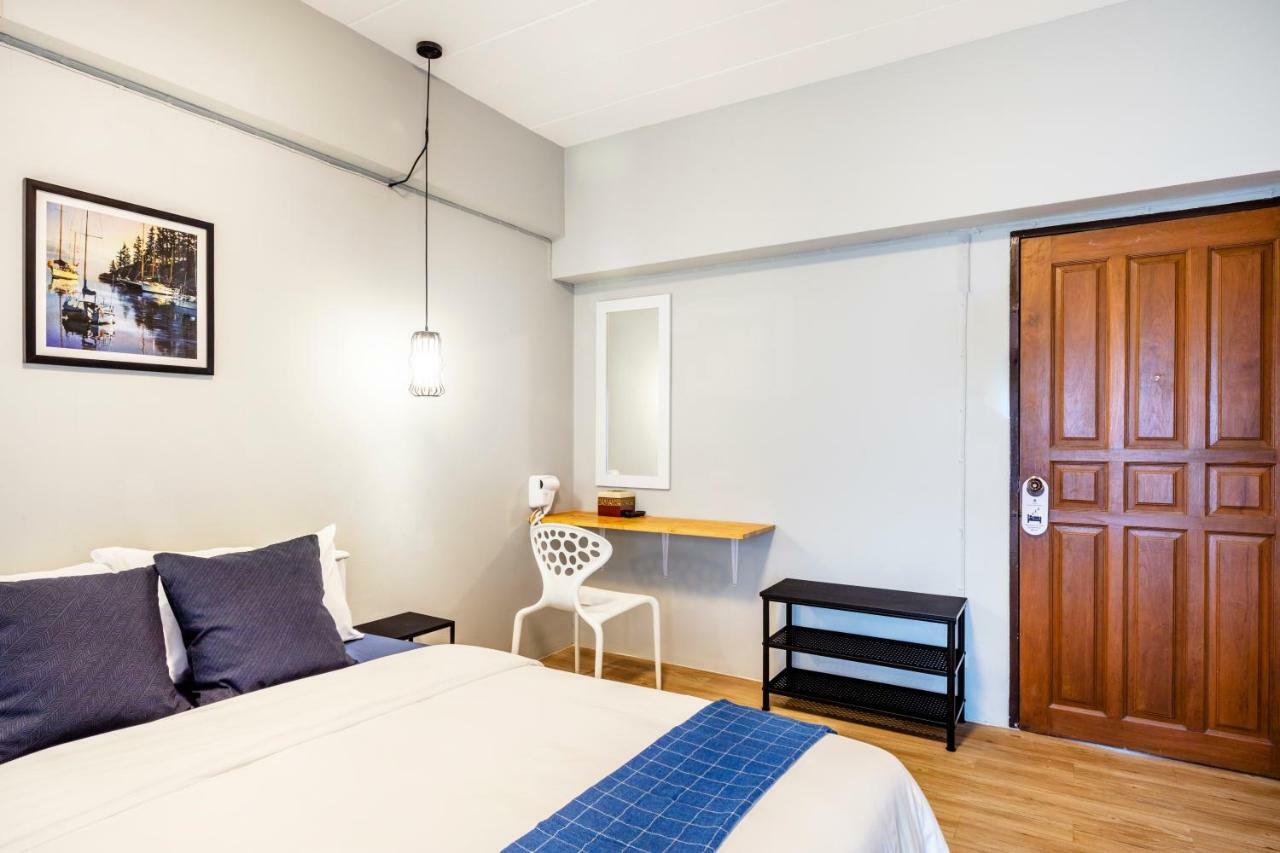 Penyos Service Apartment Bangkok Dış mekan fotoğraf